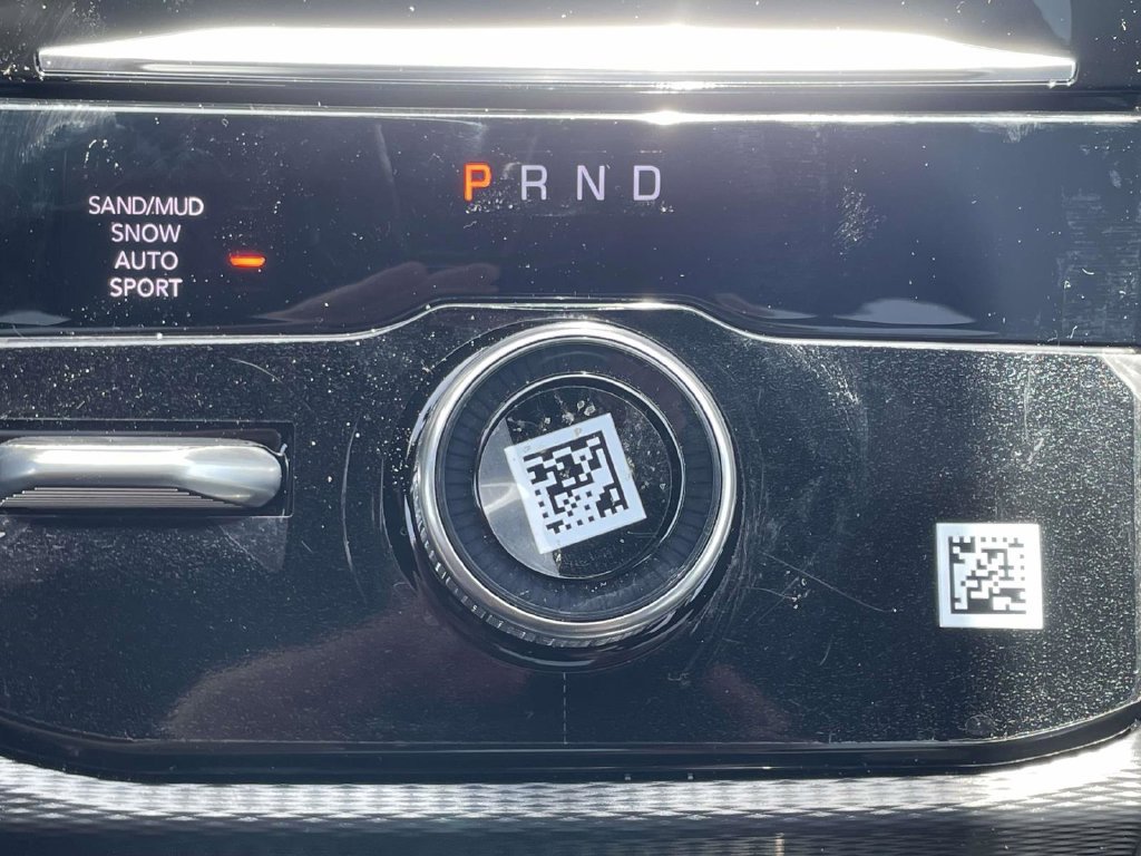 New 2026 Jeep Grand Cherokee Altitude AWD/4WD image 38