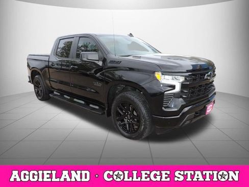 Used 2023 Chevrolet Silverado 1500 RST image 3