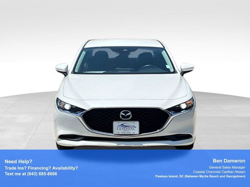 Used 2022 MAZDA MAZDA3 s FWD image 2