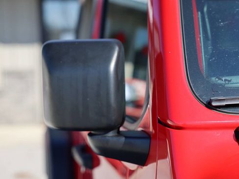 Used 2020 Jeep Wrangler Sport image 37