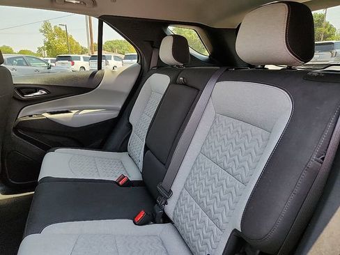 Used 2022 Chevrolet Equinox LT FWD image 12