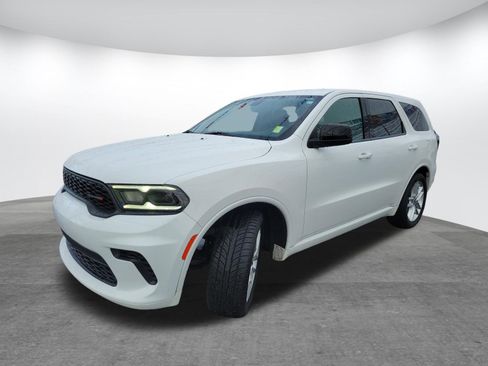 Used 2023 Dodge Durango GT RWD image 3