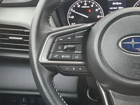 Certified 2025 Subaru Outback Premium w/ Popular Package #1A image 18