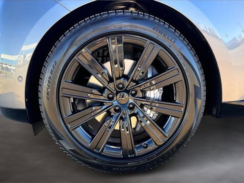 New 2026 Land Rover Range Rover SE image 12