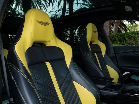 Used 2023 Aston Martin DBX 707 image 16