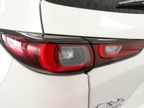 New 2025 MAZDA CX-5 AWD 2.5 S w/ Preferred Package image 13