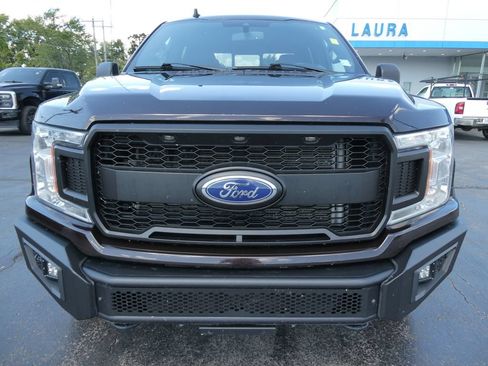 Used 2019 Ford F150 XLT w/ Equipment Group 302A Luxury AWD/4WD image 9