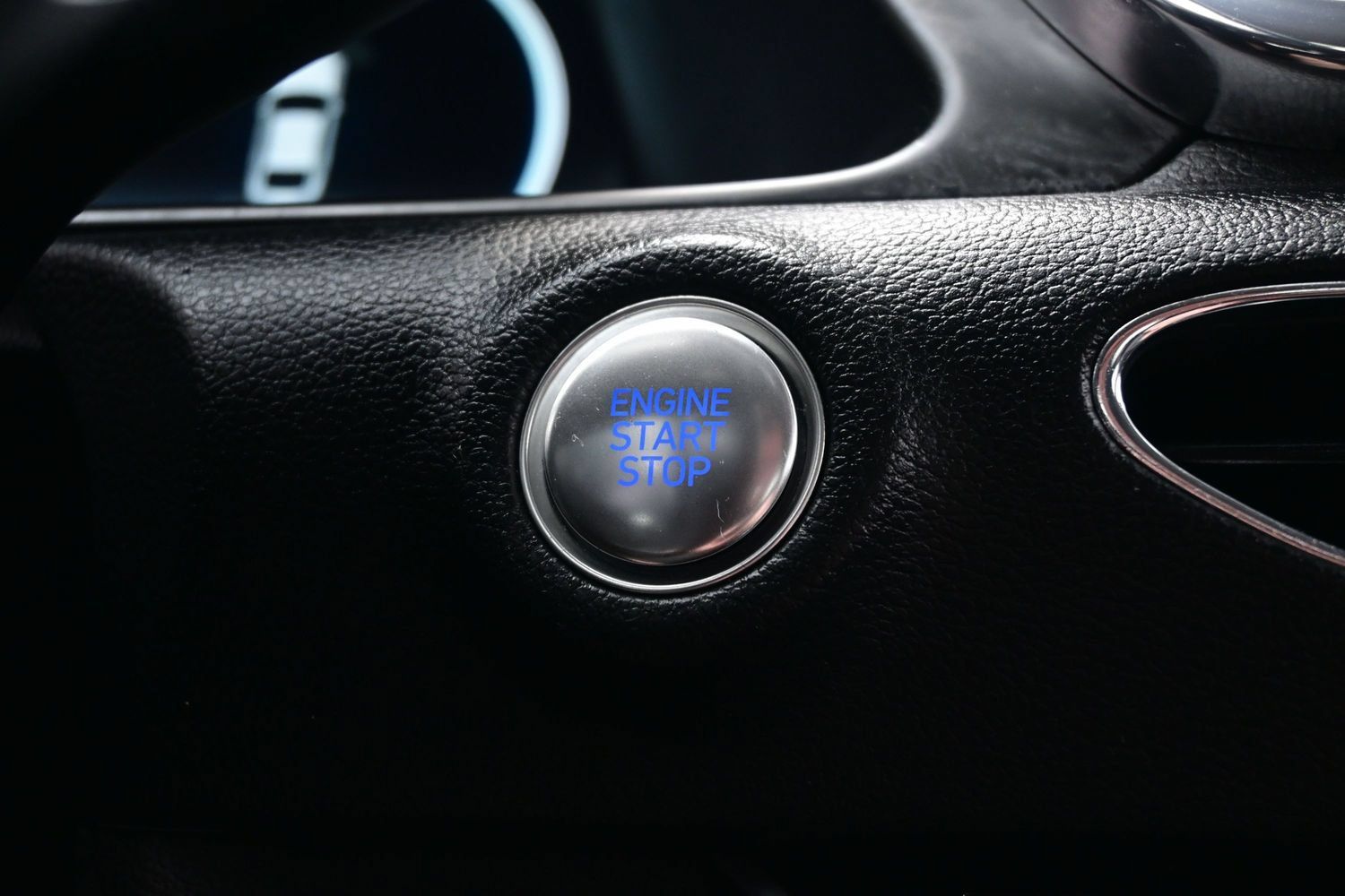 Certified 2023 Hyundai Sonata Limited FWD image 25