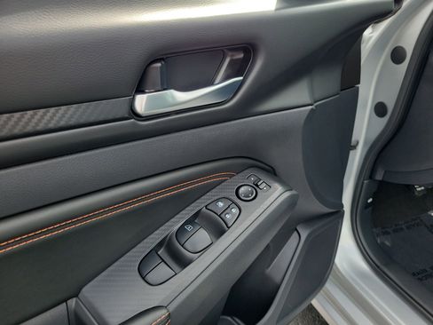 Certified 2021 Nissan Altima 2.5 SR w/ SR Premium Package FWD image 18