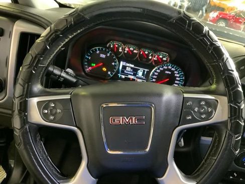 Used 2019 GMC Sierra 2500 SLT AWD/4WD image 26