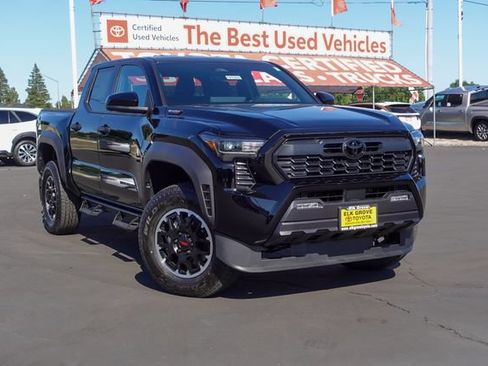 New 2026 Toyota Tacoma TRD Off-Road AWD/4WD image 2