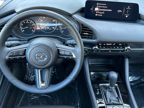 Certified 2025 MAZDA MAZDA3 2.5 Turbo Sedan w/Premium Plus AWD/4WD image 15