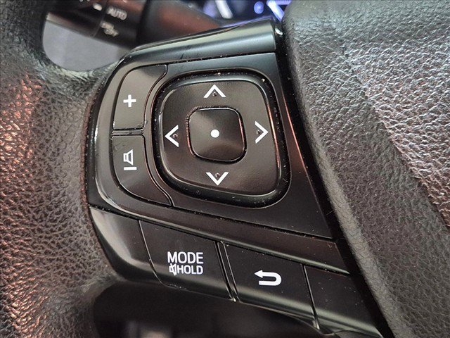 Used 2017 Toyota Camry FWD image 13