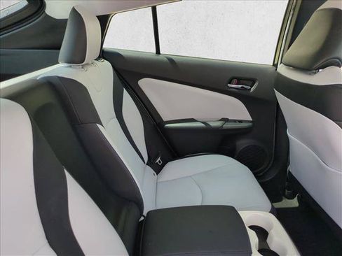 Certified 2018 Toyota Prius Prime Advanced FWD image 19