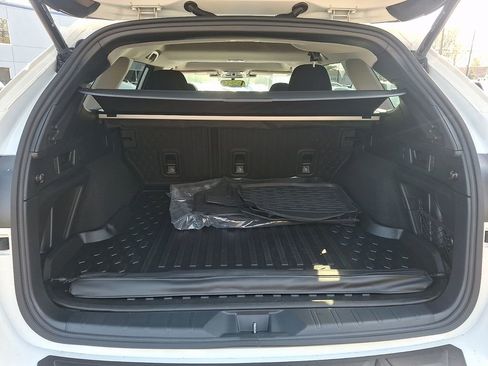 Used 2025 Subaru Outback Premium image 28