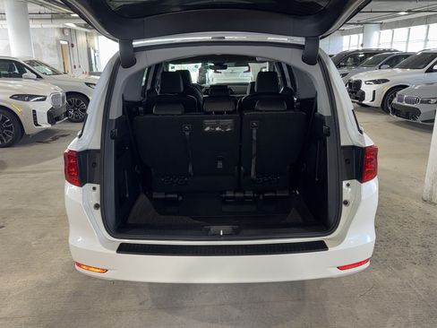 Used 2024 Honda Odyssey EX-L image 13