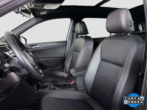 Used 2021 Volkswagen Tiguan SE R-Line image 20