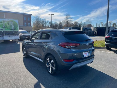 Used 2018 Hyundai Tucson Sport image 16
