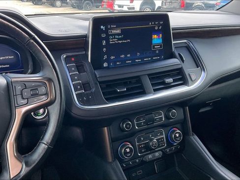 Used 2023 Chevrolet Tahoe High Country w/ Premium Package 2 AWD/4WD image 9