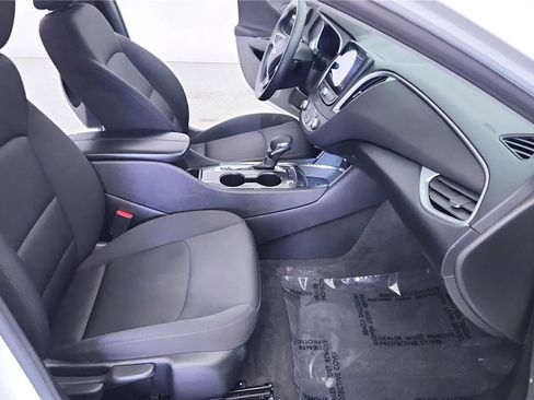 Used 2024 Chevrolet Malibu LT FWD image 36