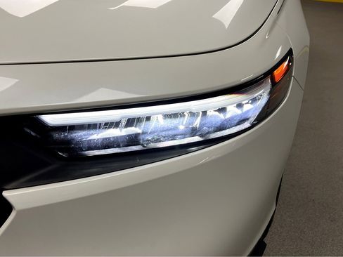 Used 2024 Honda Accord Sport image 36