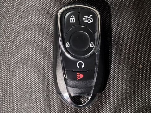 Used 2020 Chevrolet Equinox LT FWD image 32