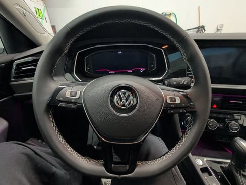 Used 2021 Volkswagen Jetta SEL Premium image 20