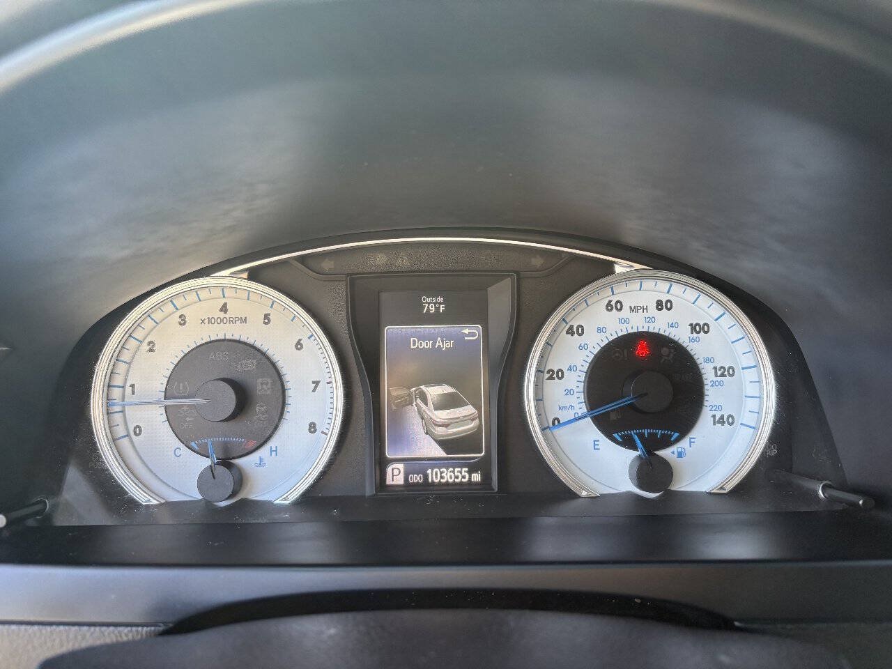 Used 2016 Toyota Camry SE FWD image 17