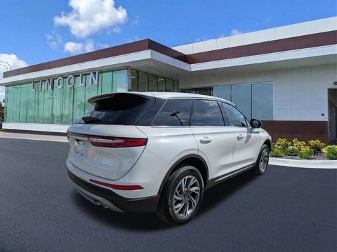 Certified 2025 Lincoln Corsair Premiere w/ Equipment Group 101A image 3