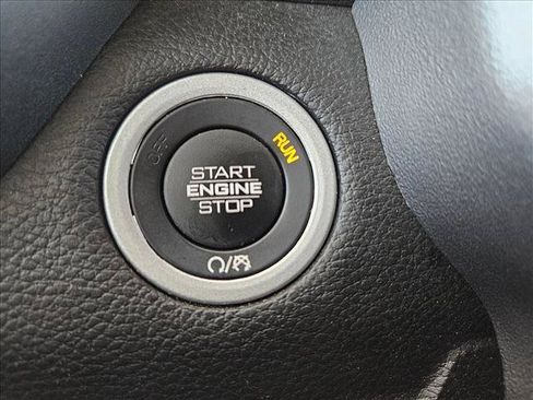 Used 2025 RAM 1500 Big Horn AWD/4WD image 21