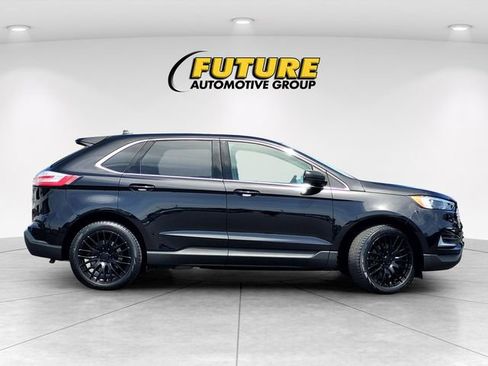 Certified 2023 Ford Edge SEL AWD/4WD image 3
