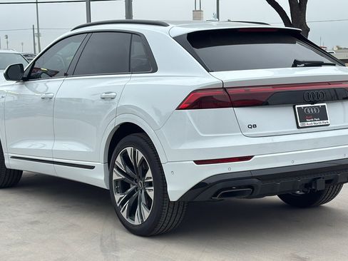 New 2026 Audi Q8 Premium Plus AWD/4WD image 5