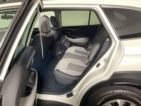 Used 2023 Subaru Outback Premium AWD/4WD image 33