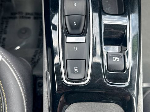 Certified 2023 Chevrolet Bolt EUV Premier FWD image 36