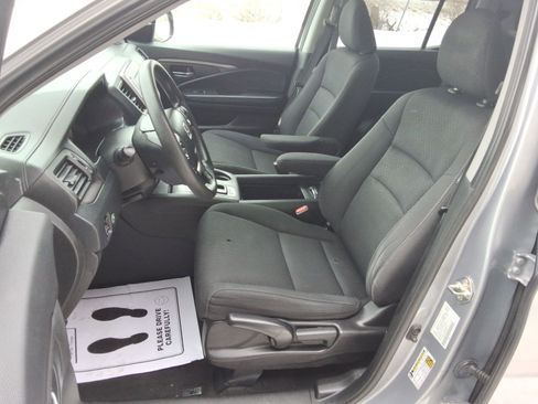 Used 2019 Honda Ridgeline Sport image 25