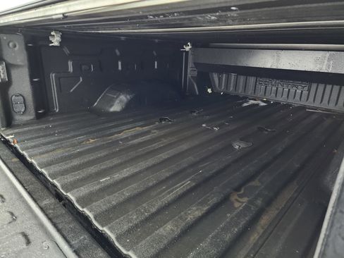 Used 2021 Chevrolet Silverado 2500 High Country w/ Z71 Off-Road Package image 5