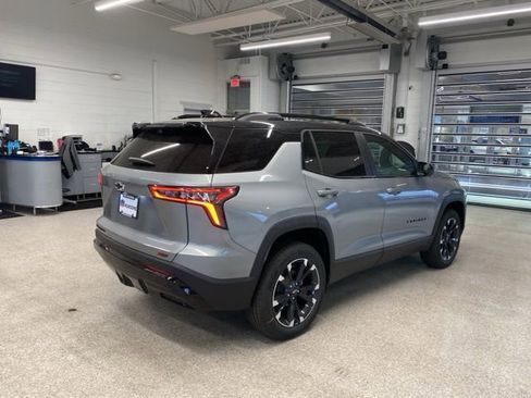 New 2026 Chevrolet Equinox RS w/ Convenience Package III AWD/4WD image 5
