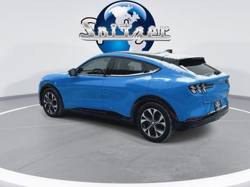 Used 2023 Ford Mustang Mach-E Premium image 9