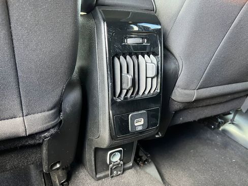 Used 2023 Jeep Compass Sport AWD/4WD image 13