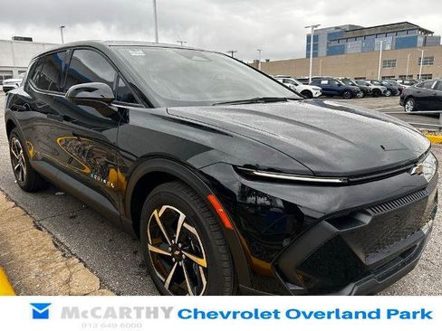 New 2026 Chevrolet Equinox EV LT w/ Comfort Package image 6