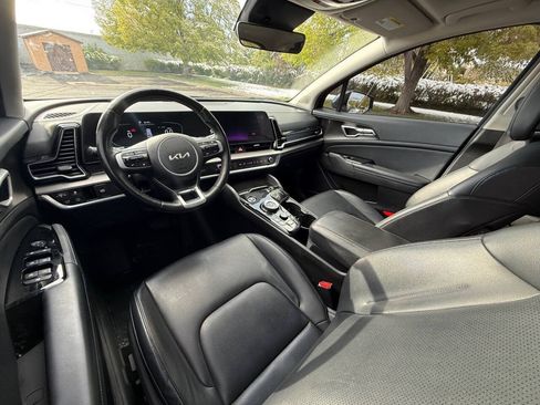 Used 2023 Kia Sportage EX w/ EX Premium Package AWD/4WD image 9