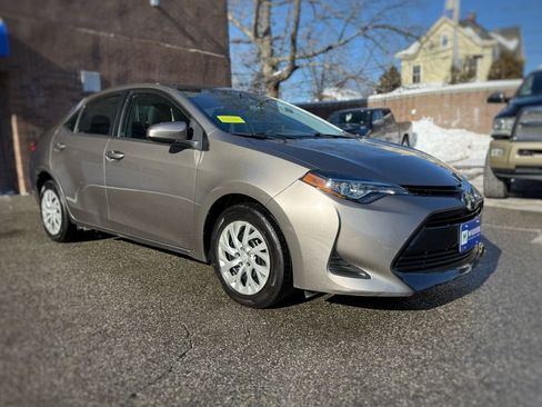 Used 2019 Toyota Corolla LE w/ Carpet Mat Package (TMS) image 3