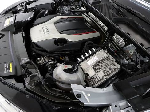 Used 2018 Audi SQ5 Prestige image 41