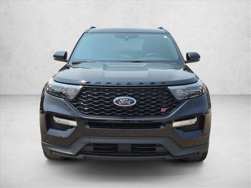 Certified 2022 Ford Explorer ST w/ Equipment Group 401A AWD/4WD image 2