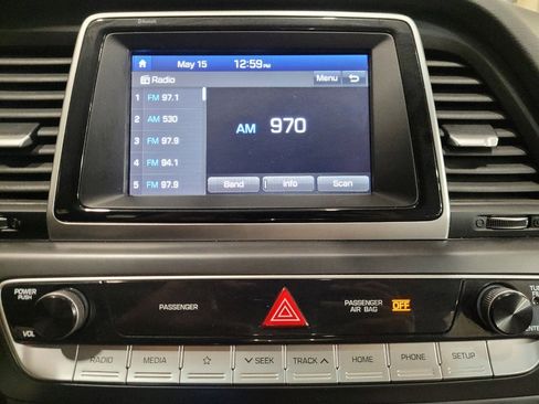 Used 2019 Hyundai Sonata SE FWD image 25