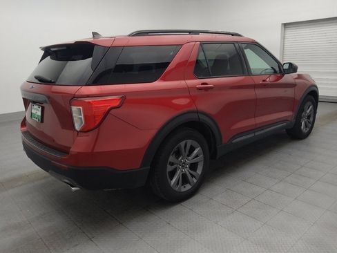 Used 2021 Ford Explorer XLT w/ Equipment Group 202A RWD image 10