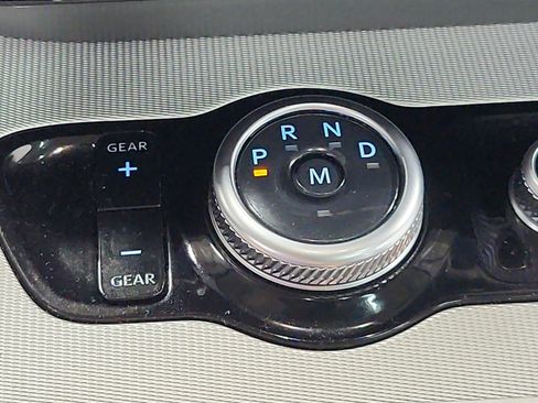 Used 2025 Ford Expedition Active RWD image 29