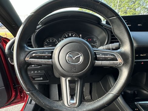 Used 2022 MAZDA MAZDA3 s FWD image 6