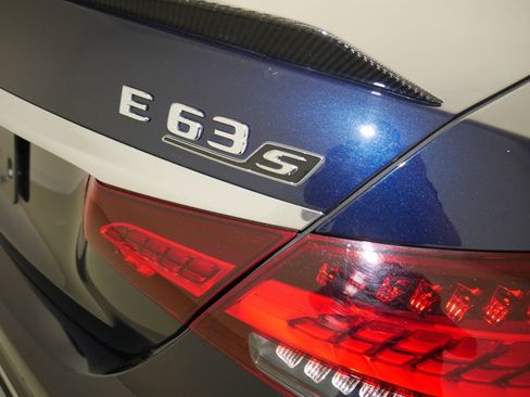 Used 2021 Mercedes-Benz E 63 AMG S image 12