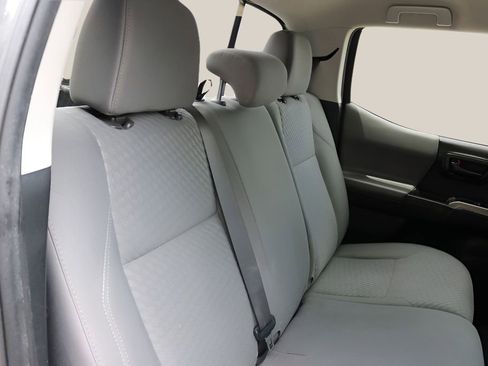 Used 2021 Toyota Tacoma SR5 RWD image 16